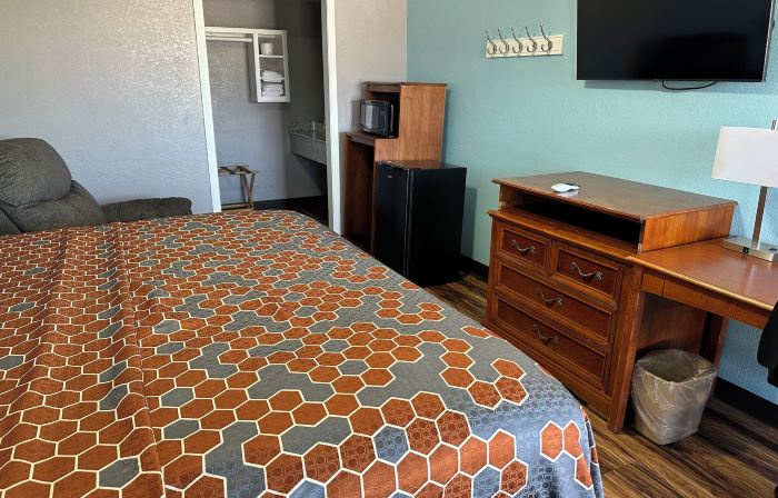 Riverside Motel