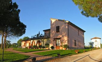 Thyme Apt with Shared Pool