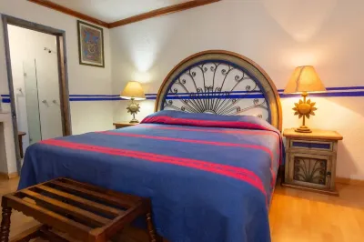 Hotel Rincón de Josefa Hotels near La Mano Grafica