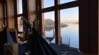 Sirevåg Konferansehotel Hotels in Sirevag
