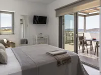 Korfi de Milo Hotels in Milos
