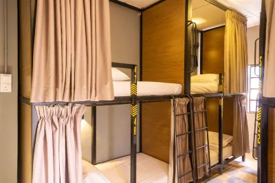 Traveller Bunker Hostel 1