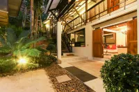 Kata Tranquil Villa Hotel in zona Sea And Sky Condominium