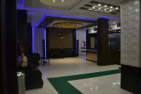 拉伊瓦達大飯店