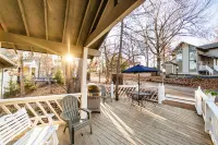 Serenity Now Quiet 4 Bdr Next to Margaritaville!
