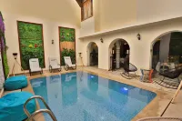 Darif's Riad & Spa - Kolam Renang