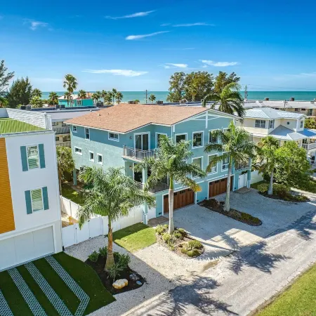 Anna Maria Island Beach Palace