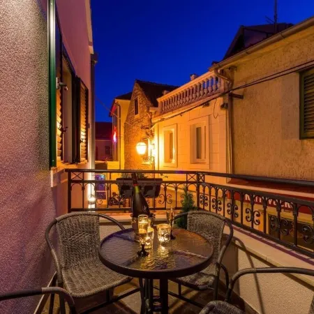 Navis Luxury Apartments