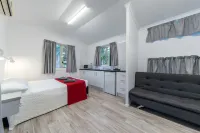 Big4 Whitsundays Tropical Eco Resort Hotels in Flametree