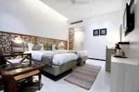 Hotel Yatrik Hotels in Allahabad