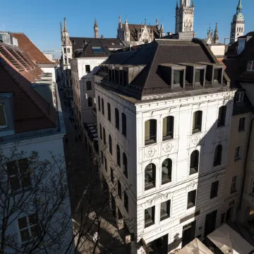 Do & CO Hotel München