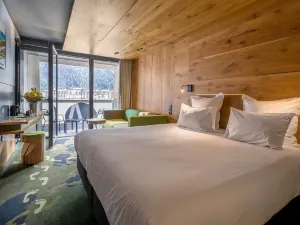 Alpina Eclectic Hotel