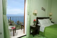 Hotel Ristorante Torre Bennistra Hotels in Scopello
