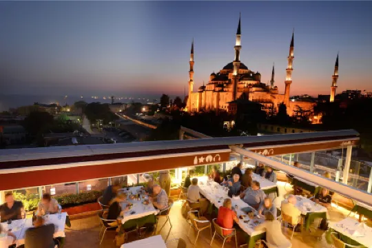Blue House Hotel Old City - Sultanahmet Отели рядом с достопримечательностью «Голубая мечеть»