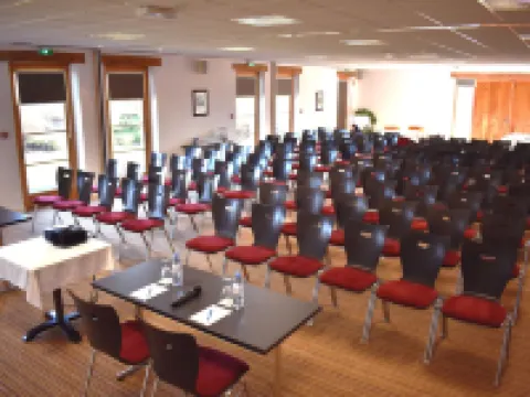 Château des Vigiers Hotels in Monestier