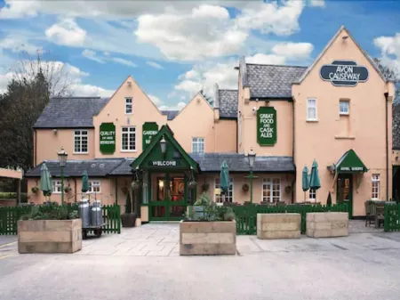 Avon Causeway Hotel Отели в г. Сейнт Леонардс