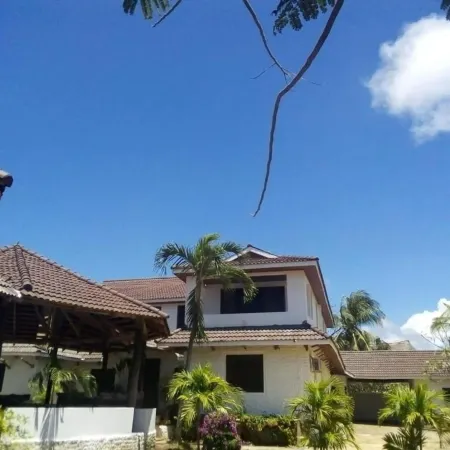 Villa Ceera