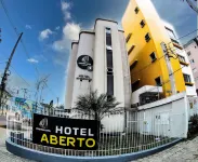 Esquina Batel - Hotel Econômico Hotell i Água Verde