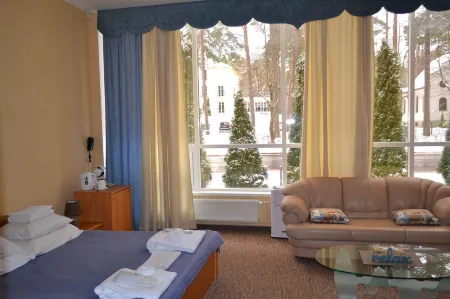 Hotel Yes Отели в г. Нарва