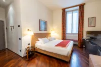 Hotel Regina Hotels in Milan