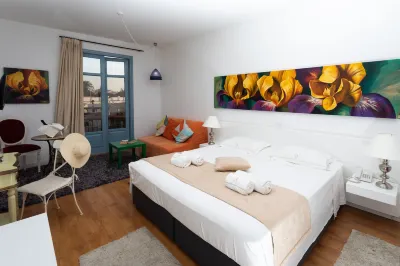 Operetta House Hotels in 