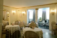 VIP's Motel Luxury Accommodation & Spa Hotel di Lonato del Garda