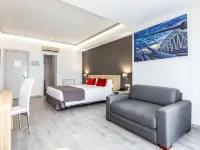 Sweet Hotel Renasa Hotels near Malvarrosa Beach