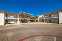 Motel 6 Dallas, TX - Farmers Branch Hotels in Farmers Branch
