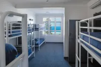 Wake up! Bondi Beach Hotel di Bondi Beach