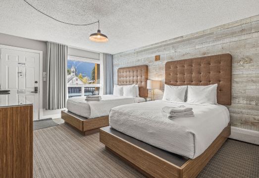 1. 램프하우스 호텔..