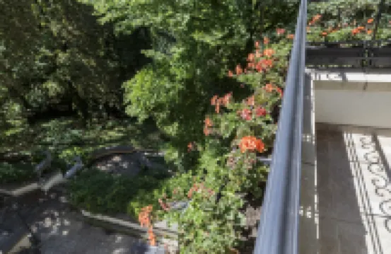 The Queen Luxury Apartments - Villa Vinicia Hotels in 