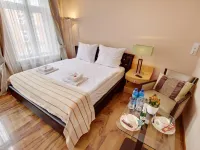 Jagiellonska 3 ApartHotel - Deluxe Rooms with King Beds, City Center, Free Wifi! Hotels in Katowice