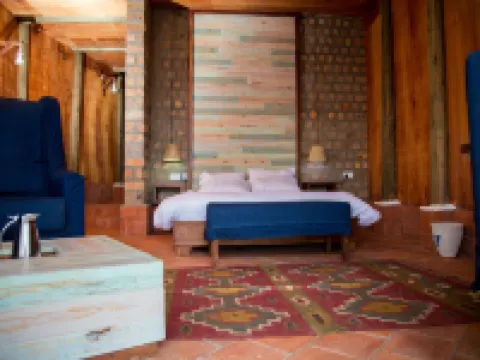Buvi Lodge Limited Hotels in Busiro