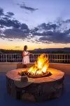 Lake Powell Resort Hotels in Big Water