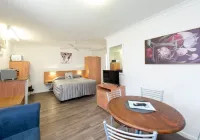 Riviera on Ruthven Hotels in South Toowoomba