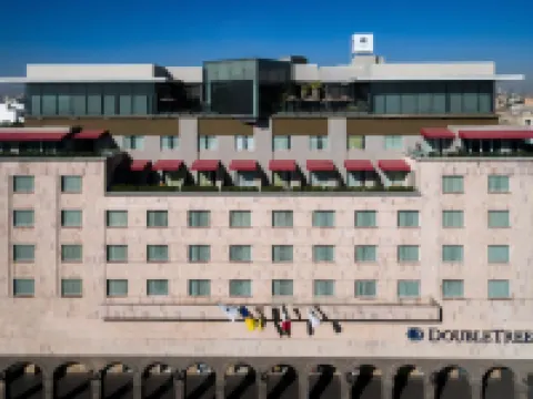 ダブルツリー バイ ヒルトン グアダラハラ セントロ イストリコ グアダラハラのホテル