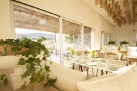 Aelia Wellness Retreat Các khách sạn ở 