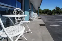 Taylors Motel فنادق في اشبورتون
