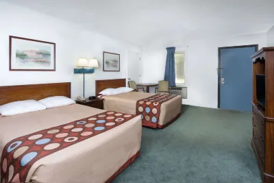 Super 8 by Wyndham Taylorville IL Hotels in Taylorville Township