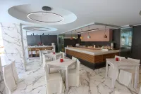 Petra Hotel Hotels in Lampi