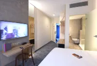 Hôtel Ibis Styles La Louvière Hôtels à : 