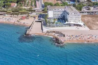 Caprici Beach Hotel & Spa Hôtels à : Santa Susanna