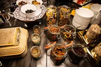 Hotel Seven - breakfast