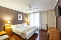 Zumaia Hotela Hotels in Mutriku