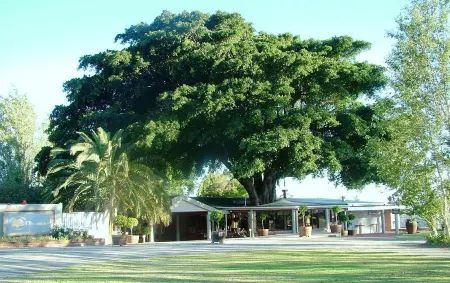 Damas Отели в г. Вустер