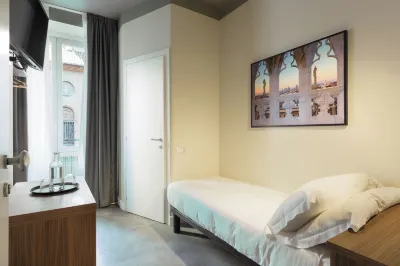 Hotel 22 Marzo Hotel in zona Casa-albergo di Via Corridoni