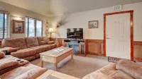 Eagle Fire Lodge & Cabins Hotels in Green Mountain Falls