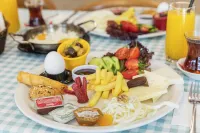 KİRAZ Beach Otel - servizio colazione