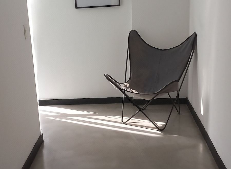 바벨 스튜디오의 깔끔한 주방 공간