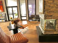 Discovery Inn Hotels in Midvale